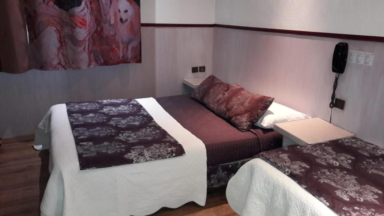 אביניון Hotel Mignon מראה חיצוני תמונה