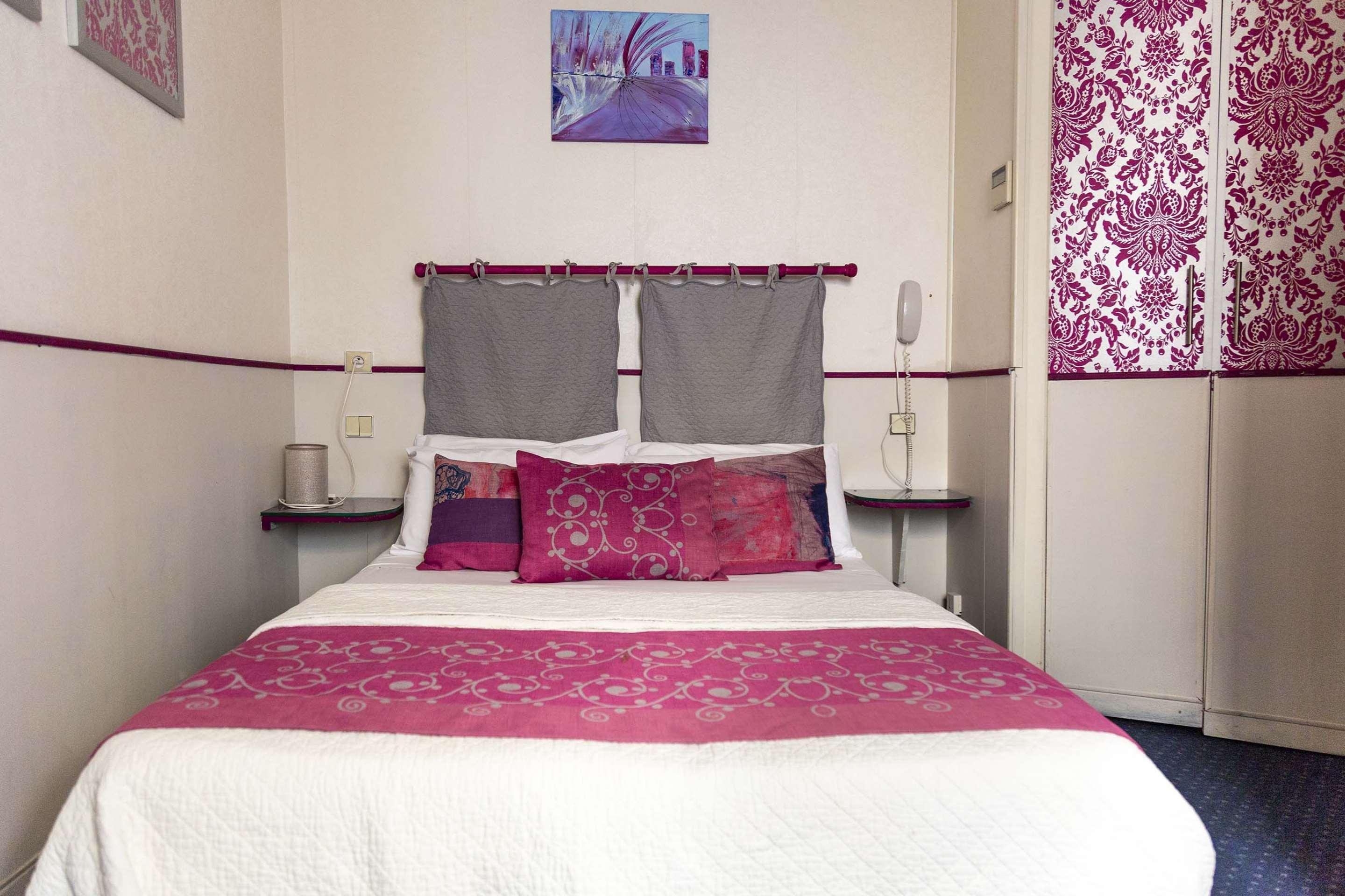 אביניון Hotel Mignon מראה חיצוני תמונה